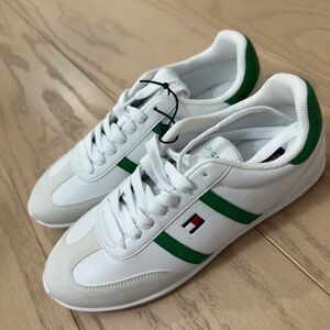 Tommy Hilfiger White & Green Sneakers | Women’s 7.5 | NWT